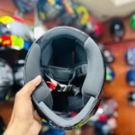 Studds Raider Super Plain Glossy Black Helmet